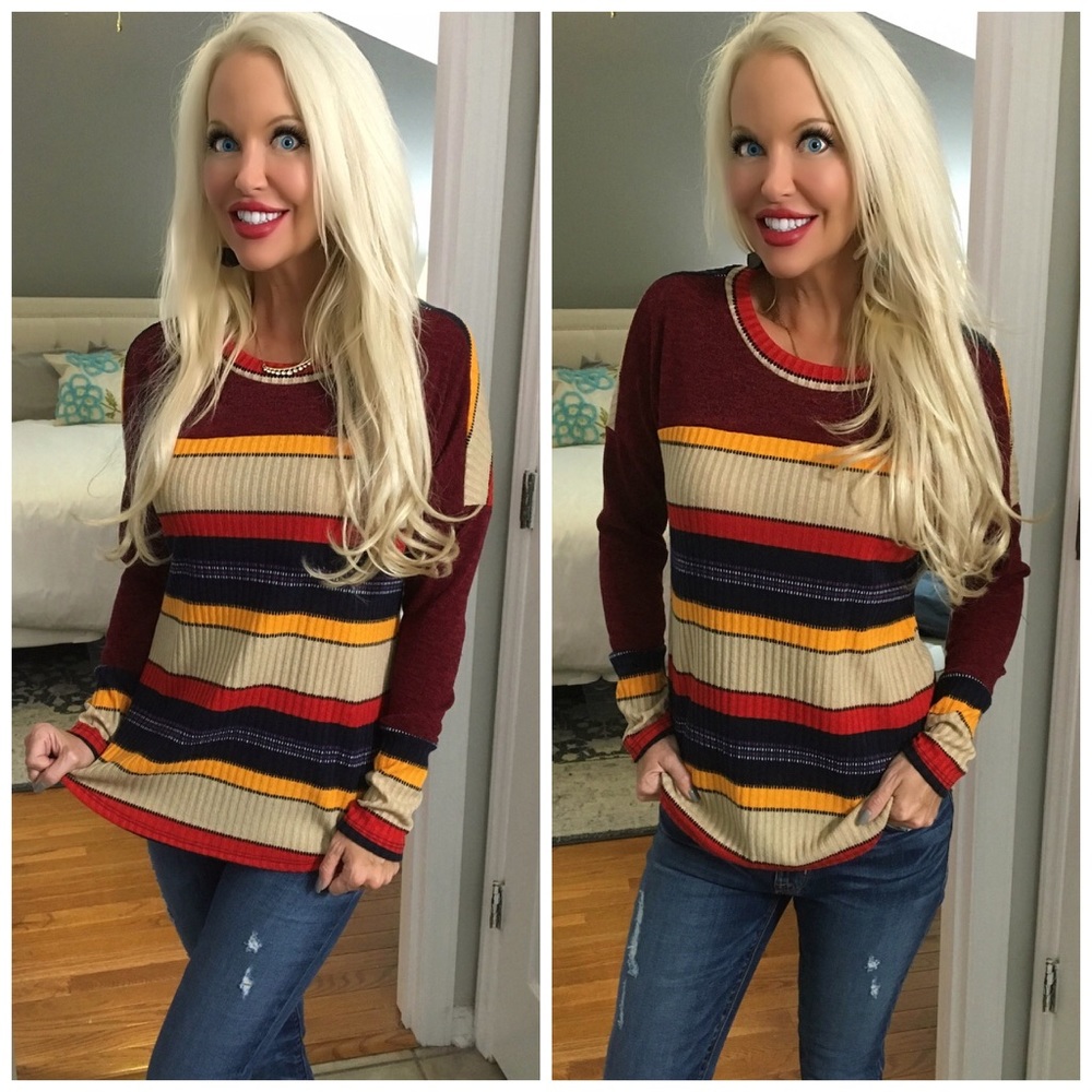 ❤️LAST 1! Contrast Stripe Print Top! - Picture 1 of 2